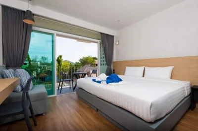 Grand Superior Room — Sairee Hut Resort Koh Tao